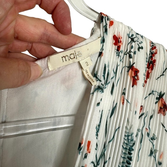maje | Raison Pleated Dress White Floral 2 Medium - Picture 4 of 11